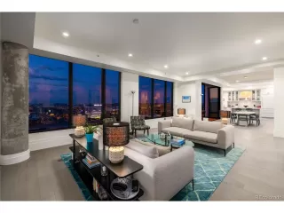 Photo #2: 9091898 Listing 