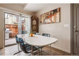 Photo #4: 9093116 Listing 