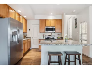 Photo #6: 9093116 Listing 