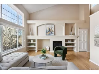 Photo #2: 9103367 Listing 