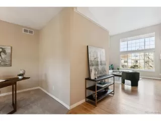 Photo #3: 9103367 Listing 