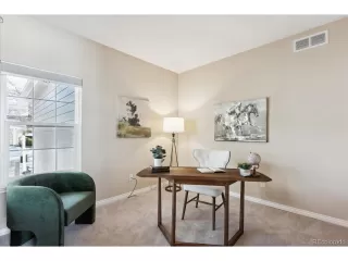 Photo #4: 9103367 Listing 