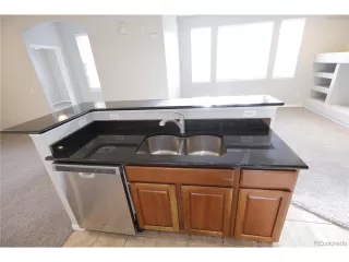 Photo #3: 9109529 Listing