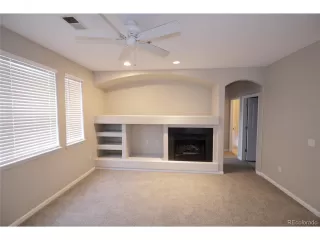 Photo #5: 9109529 Listing