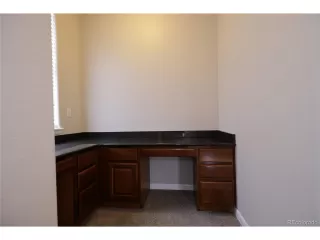 Photo #6: 9109529 Listing