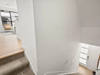 Photo #6: 9110413 Listing 