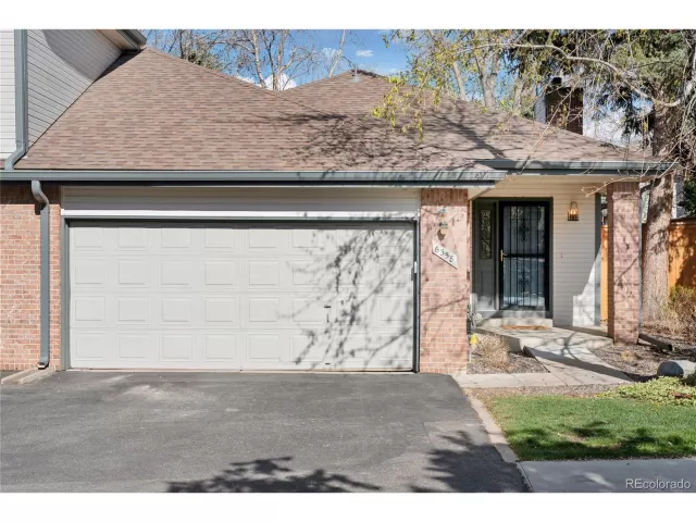 MLS: 9111023 Condo For Sale