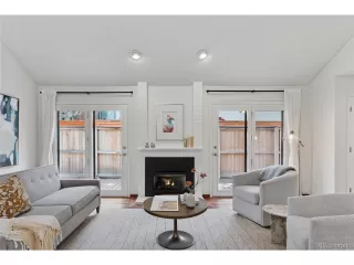 Photo #3: 9111023 Listing