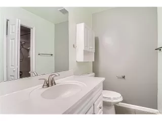 Photo #5: 9112519 Listing