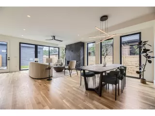 Photo #6: 9113849 Listing