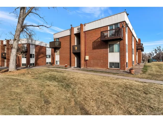 MLS: 9114298 Condo For Sale