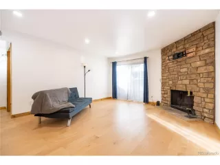 Photo #2: 9114352 Listing