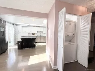 Photo #4: 9114929 Listing