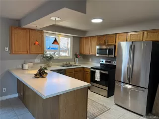 Photo #3: 9115898 Listing 