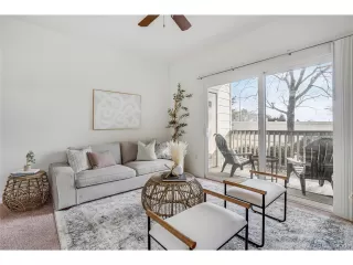 Photo #2: 9116246 Listing