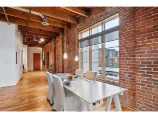 Photo #6: 9117228 Listing