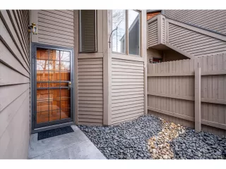 Photo #2: 9118464 Listing 