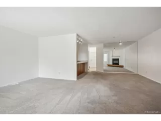 Photo #5: 9118464 Listing 