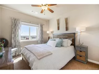 Photo #6: 9119162 Listing