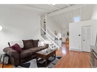 Photo #6: 9119876 Listing