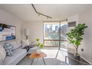 Photo #2: 9123115 Listing 