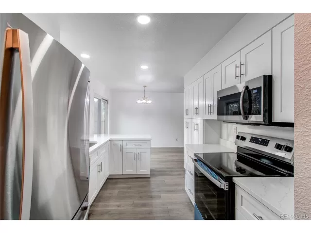 MLS: 9123384 Condo For Sale