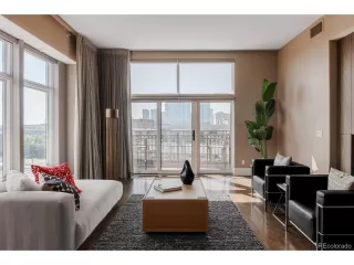 Photo #4: 9123970 Listing 