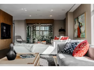 Photo #6: 9123970 Listing 