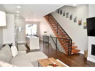 Photo #5: 9124382 Listing 