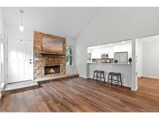 Photo #6: 9125833 Listing 