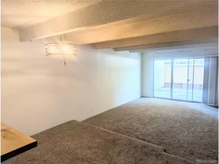 Photo #5: 9127392 Listing
