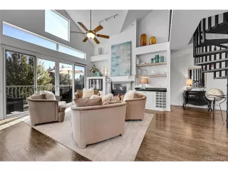 Photo #4: 9128026 Listing 