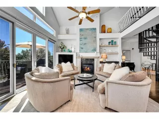 Photo #6: 9128026 Listing 