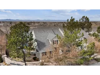 Photo #6: 9128698 Listing