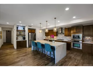 More Details about MLS # 9129611 : 85 RAMPART WAY 206 DENVER CO 80230