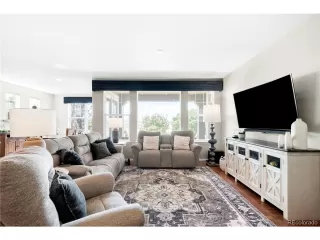 Photo #5: 9130698 Listing 