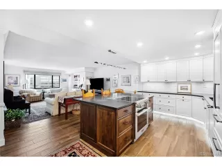 Photo #2: 9132062 Listing