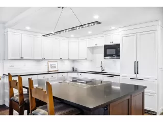 Photo #5: 9132062 Listing