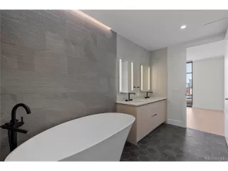 Photo #3: 9133628 Listing 