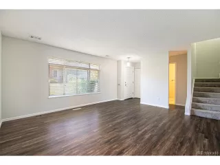 Photo #3: 9134878 Listing