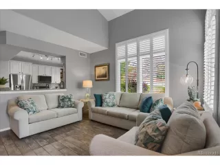 Photo #6: 9138915 Listing
