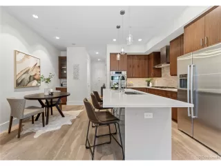 Photo #4: 9139566 Listing