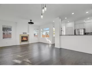 Photo #4: 9142322 Listing