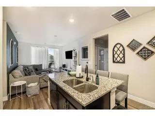 Photo #2: 9143271 Listing 