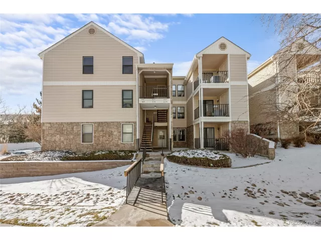 MLS: 9143484 Condo For Sale