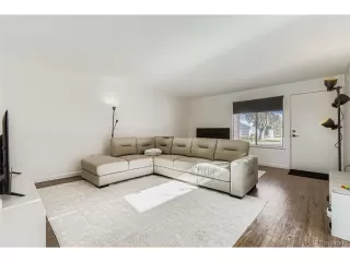 Photo #3: 9144300 Listing