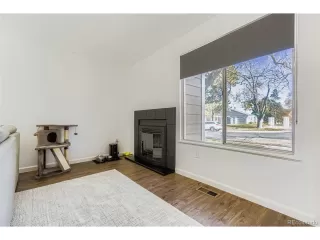 Photo #4: 9144300 Listing