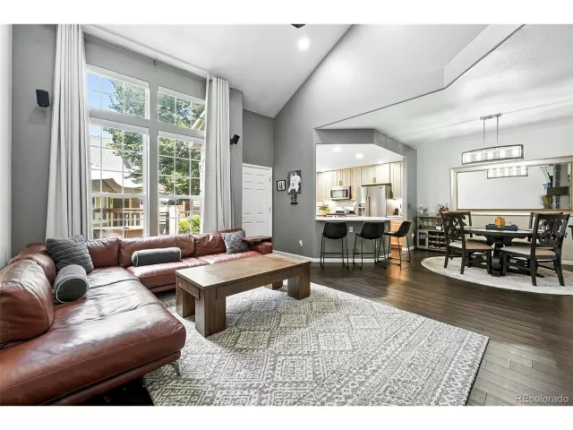 MLS: 9145391 Condo For Sale