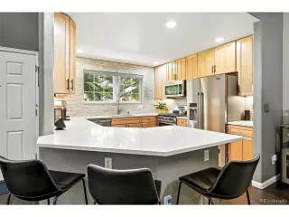 Photo #5: 9145391 Listing 