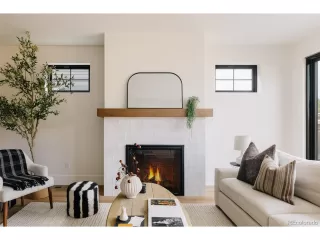 Photo #4: 9147155 Listing